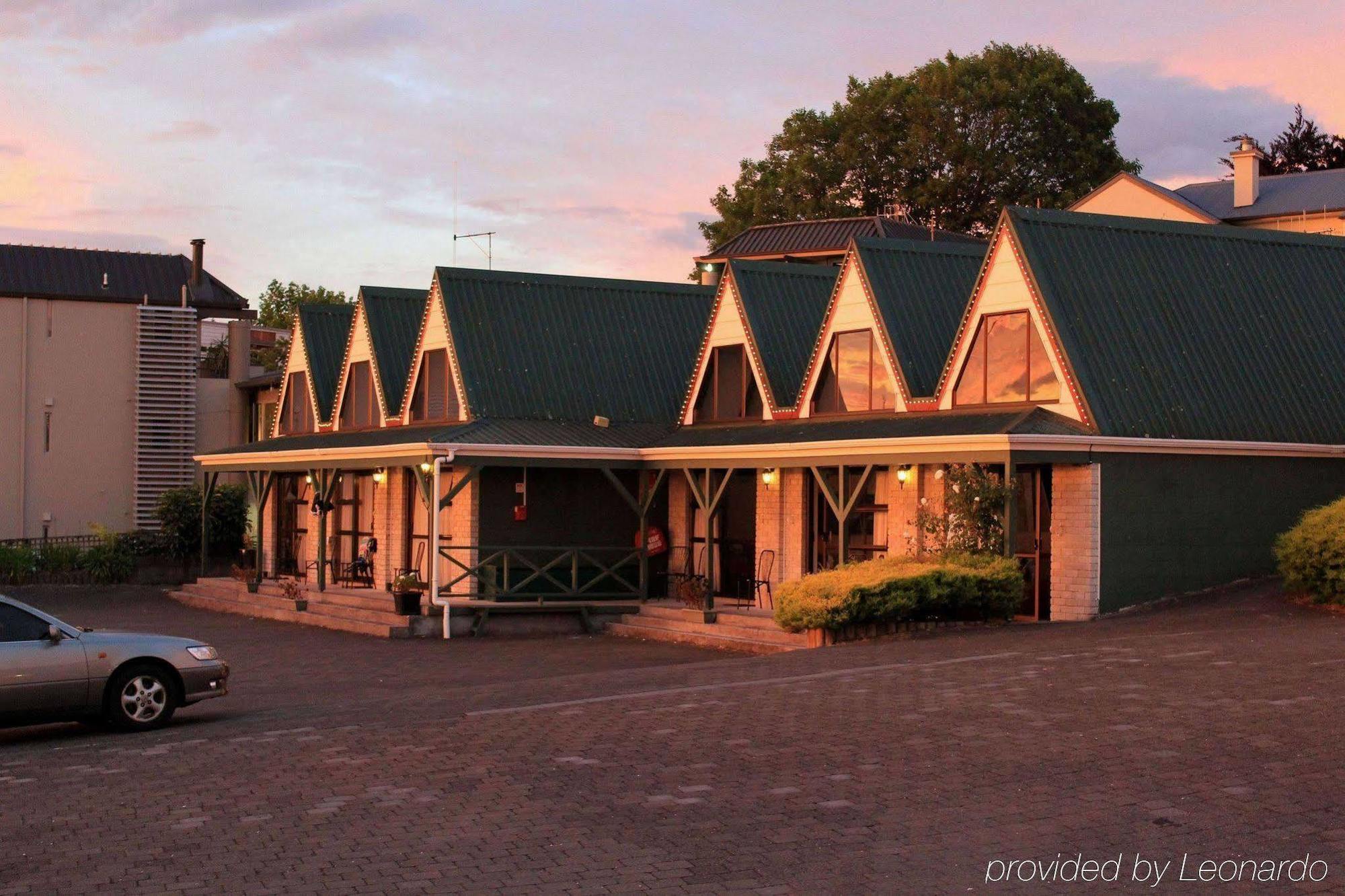 Gables Lakefront Resort Taupo Eksteriør bilde